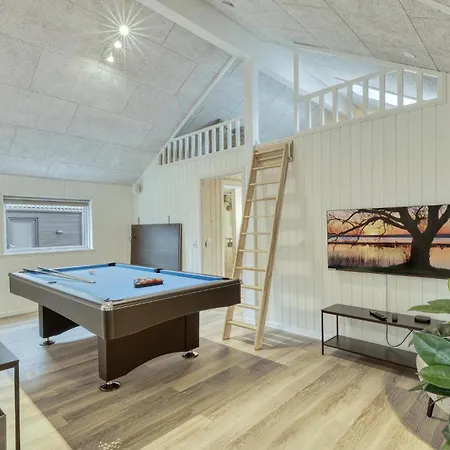 בית נופש In With Sauna Jesendorf